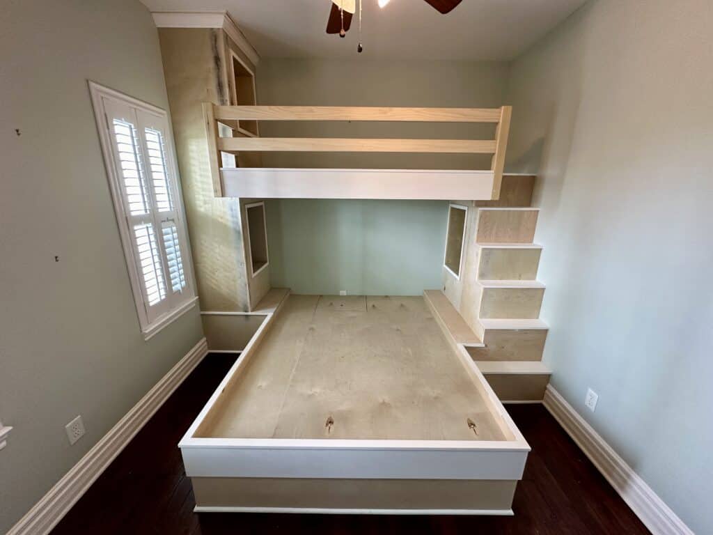 Twin over queen bunk bed