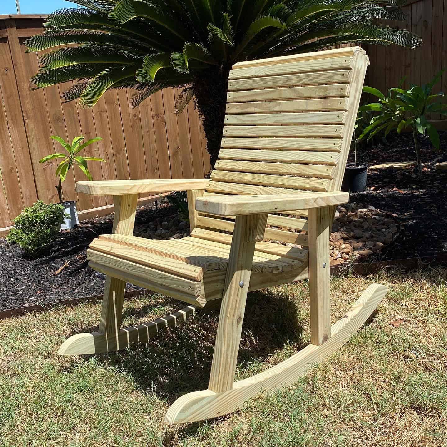 Outdoor Rocking Chair Project Plan with ¼ Inch MDF Templates - Image 10